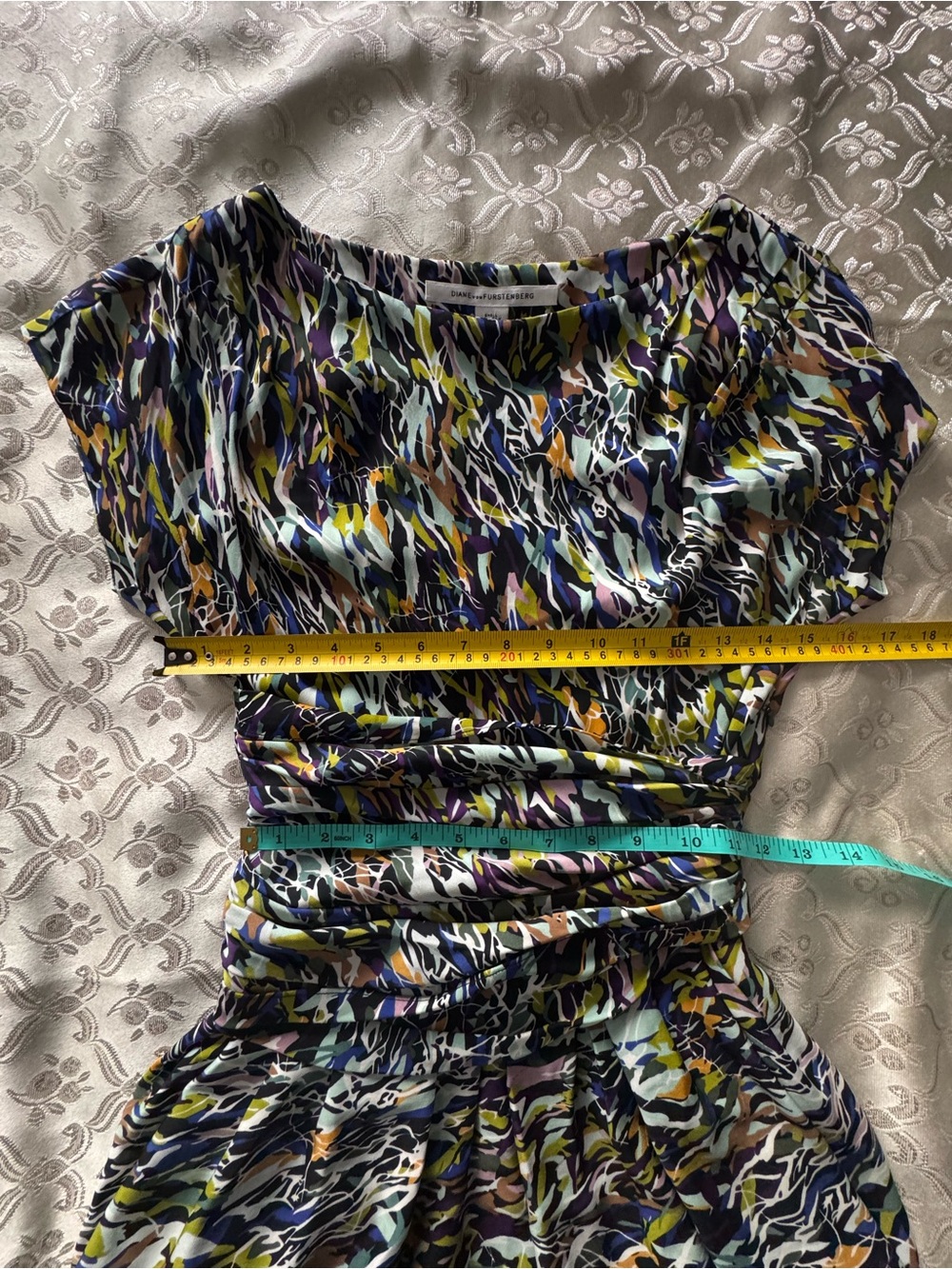 Diane Von Furstenberg Fraley Silk Ruched Abstract Print Dress Size 2 - Picture 8 of 9